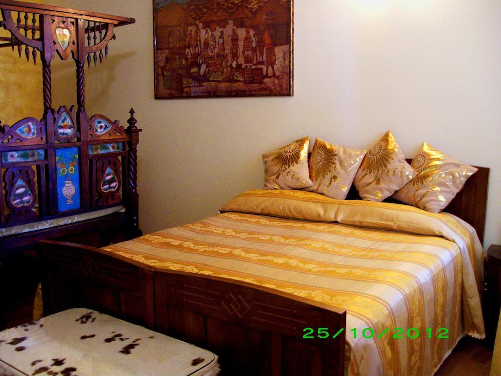 Bed And Breakfast Angolo Fiorito Civitavecchia Ruang foto